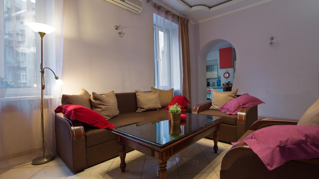 Hostel Euro